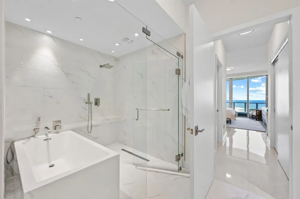3100 OCEAN DRIVE #H-1702 Singer Island, FL 33404