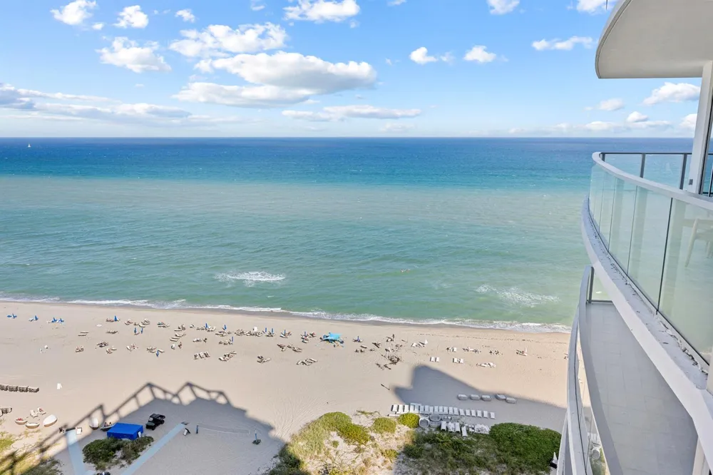 3100 OCEAN DRIVE #H-1702 Singer Island, FL 33404