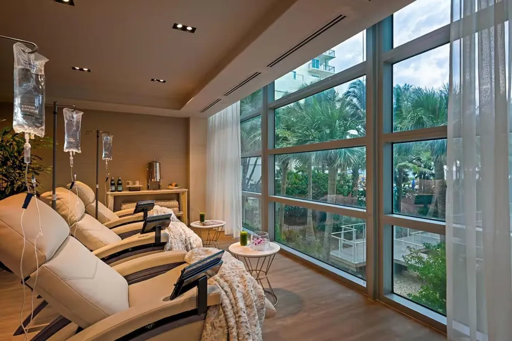 3100 OCEAN DRIVE #H-1702 Singer Island, FL 33404