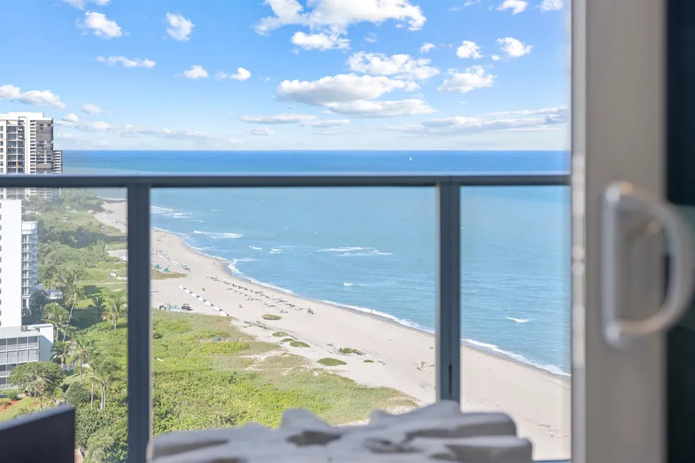 3100 OCEAN DRIVE #H-1702 Singer Island, FL 33404