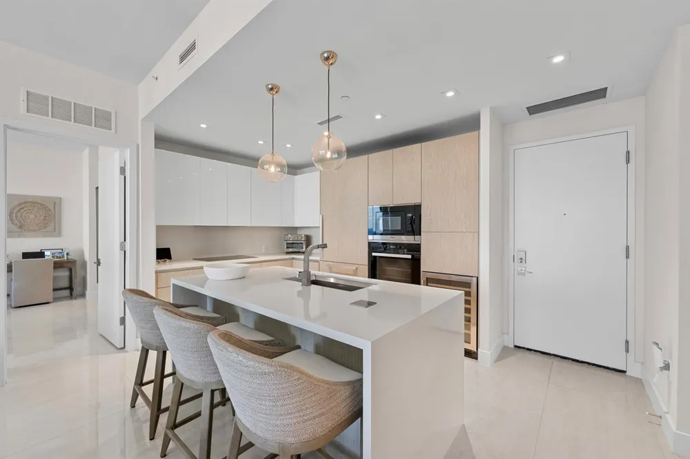 3100 OCEAN DRIVE #H-1702 Singer Island, FL 33404