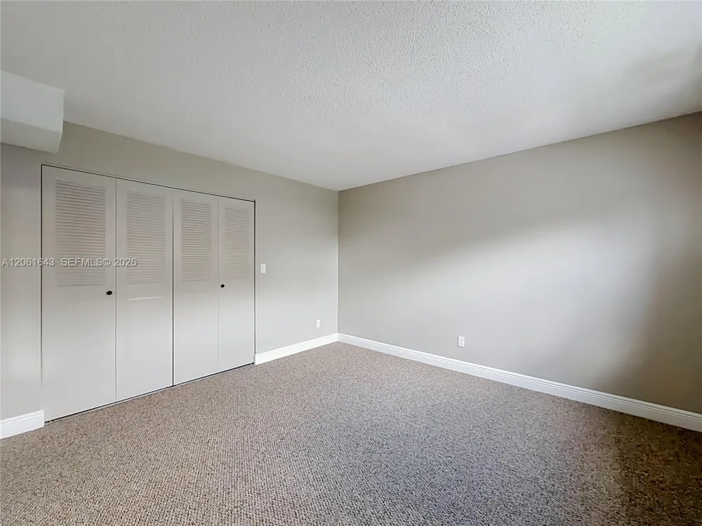 6211 SW 37th St #108 Davie, FL 33314
