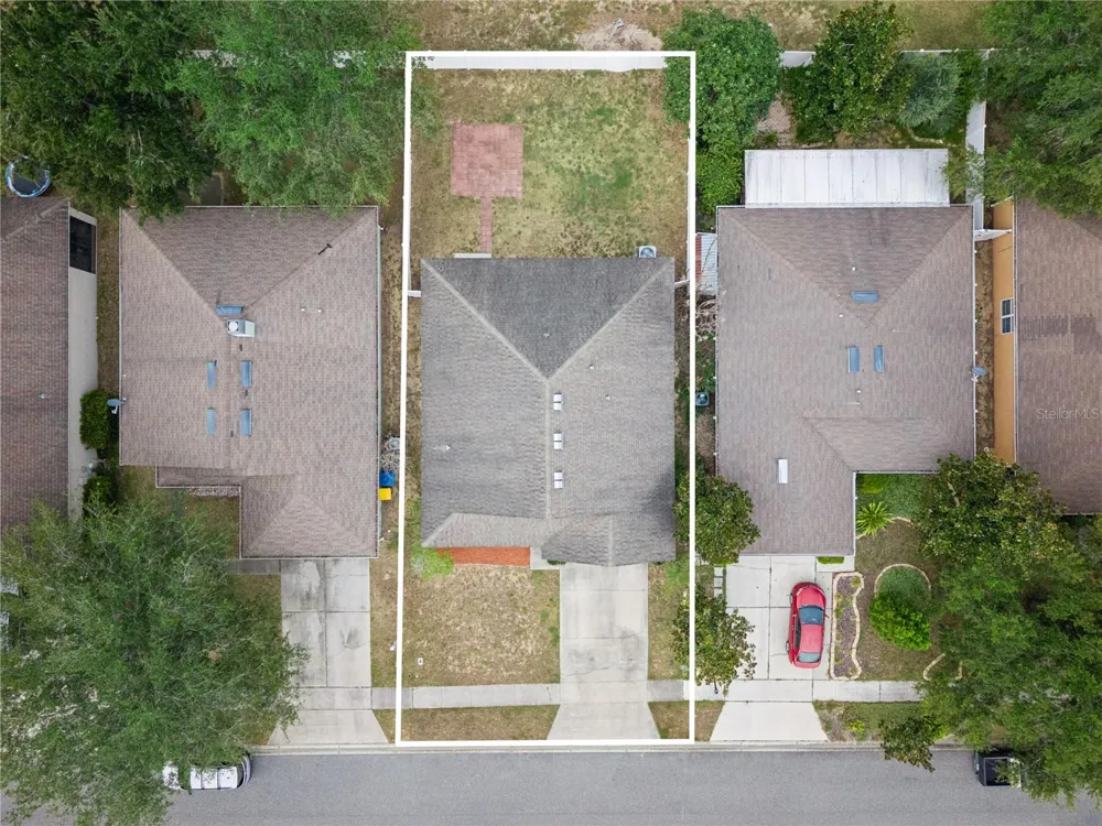 2541 MARTINS RUN Tavares, FL 32778