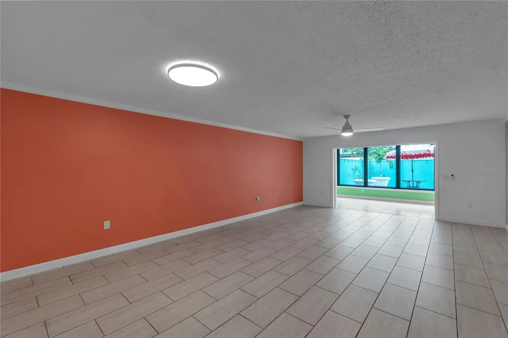 511 LAKESIDE DRIVE #511 Bradenton, FL 34210
