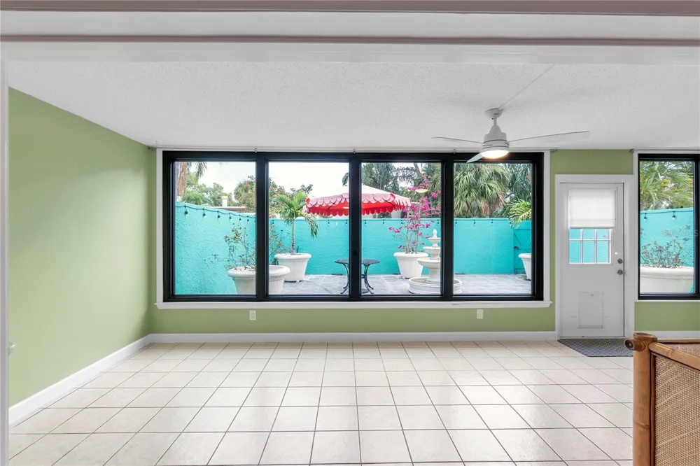 511 LAKESIDE DRIVE #511 Bradenton, FL 34210