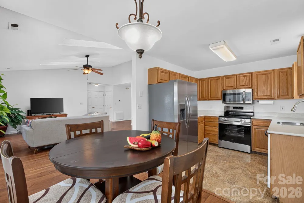 906 Woodhill Drive Fletcher, NC 28732
