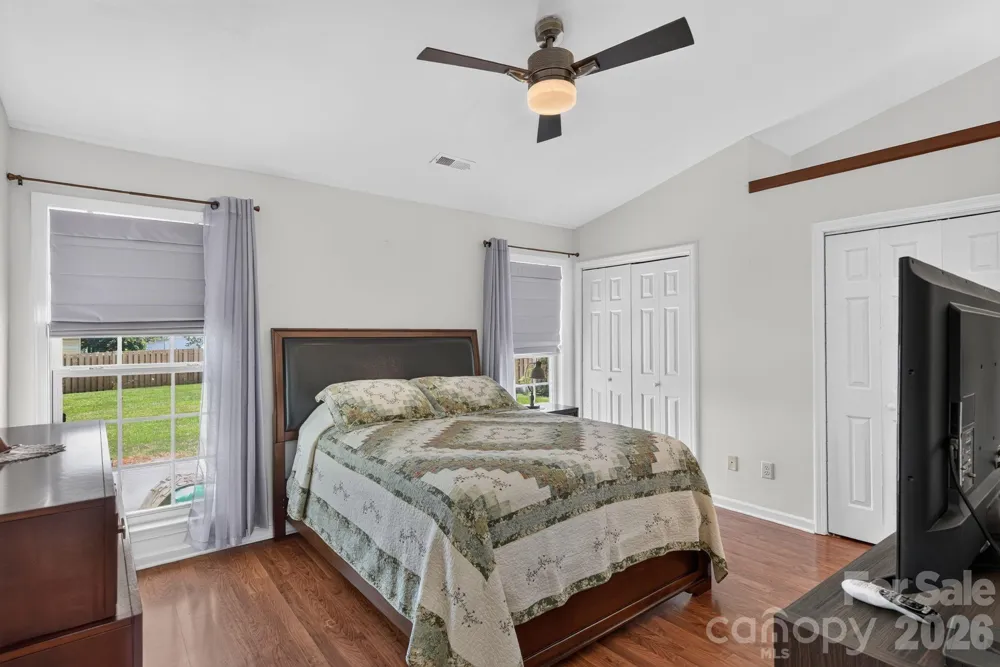 906 Woodhill Drive Fletcher, NC 28732