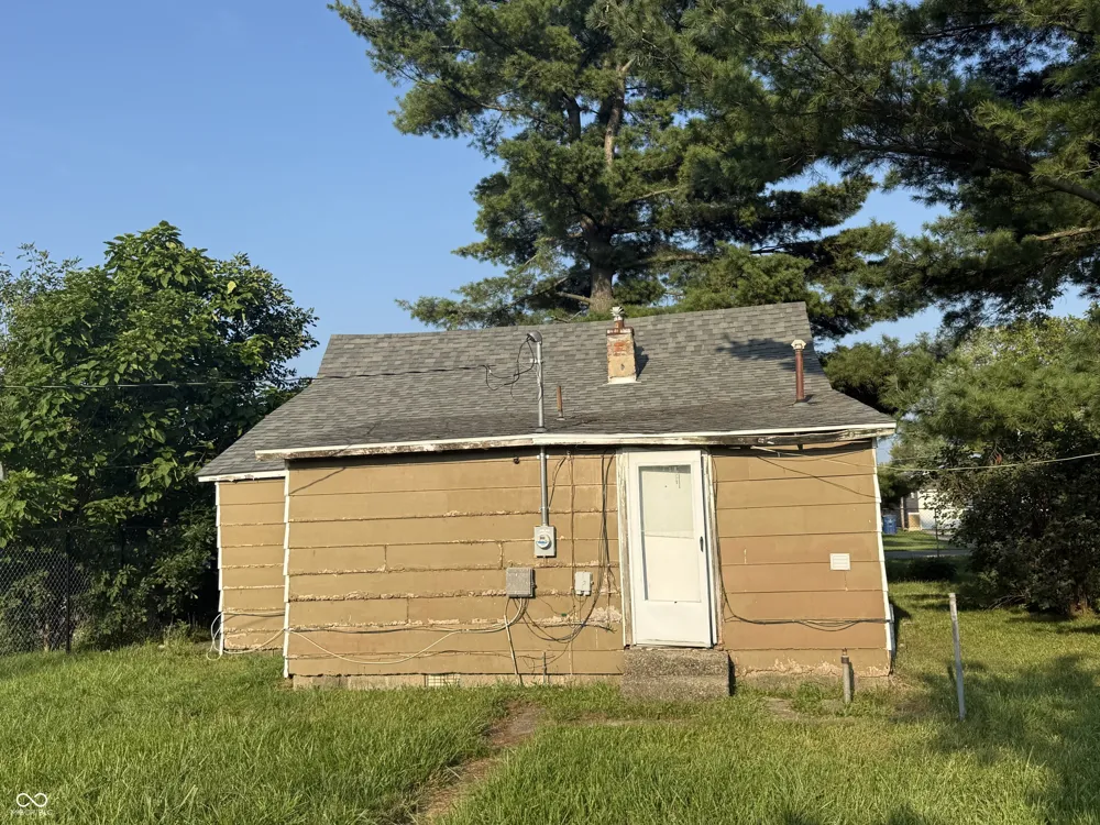 3214 S Landess Street Marion, IN 46953