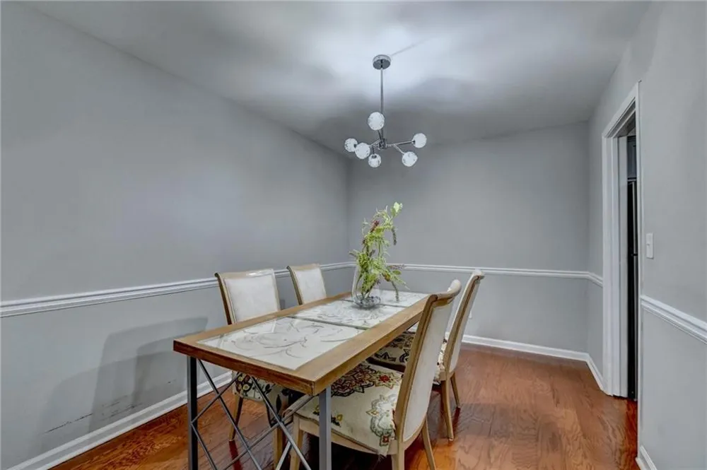 6520 Roswell Road #30 Sandy Springs, GA 30328