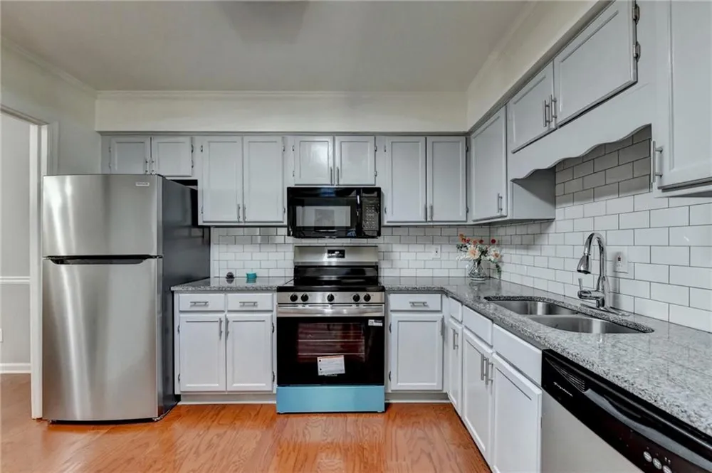 6520 Roswell Road #30 Sandy Springs, GA 30328