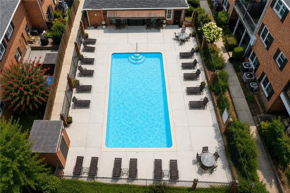 6520 Roswell Road #30 Sandy Springs, GA 30328