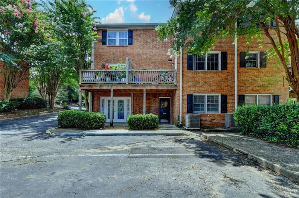 6520 Roswell Road #30 Sandy Springs, GA 30328