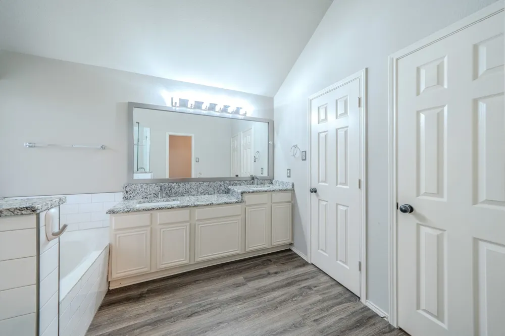 7105 Stephanie Court North Richland Hills, TX 76182