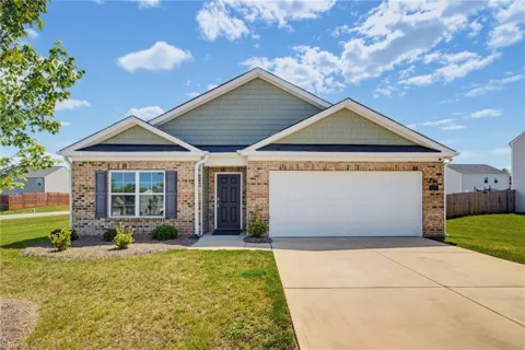 122 Stone River Way