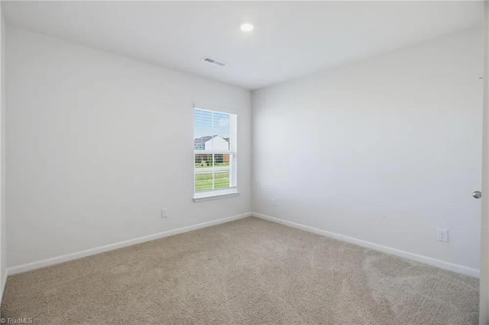 122 Stone River Way Mayodan, NC 27027