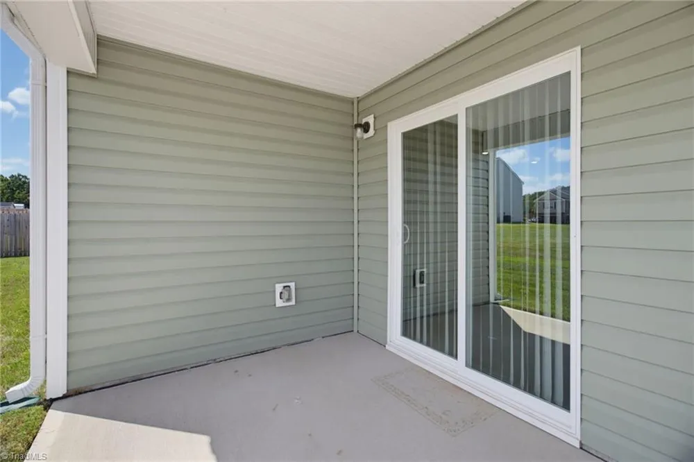 122 Stone River Way Mayodan, NC 27027