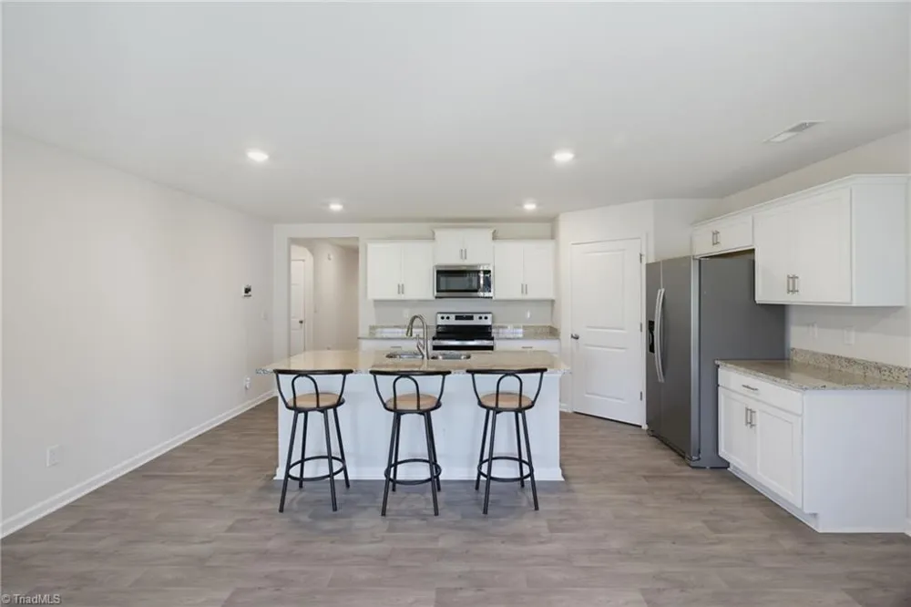 122 Stone River Way Mayodan, NC 27027