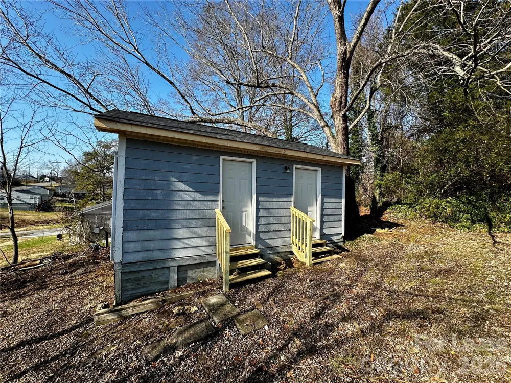 1414 White Street Lexington, NC 27295