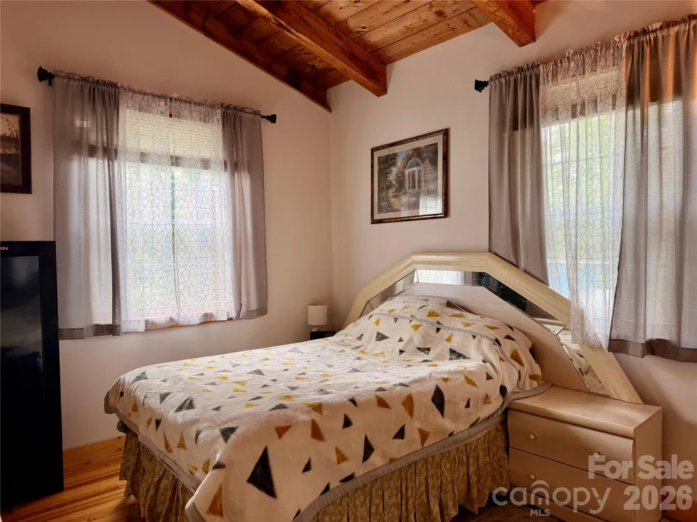 4991 Albert Williams Road W Connelly Springs, NC 28612