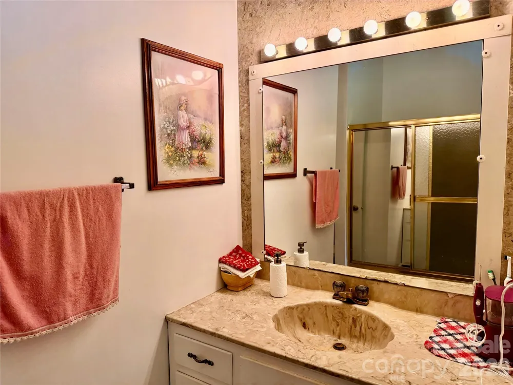 4991 Albert Williams Road W Connelly Springs, NC 28612