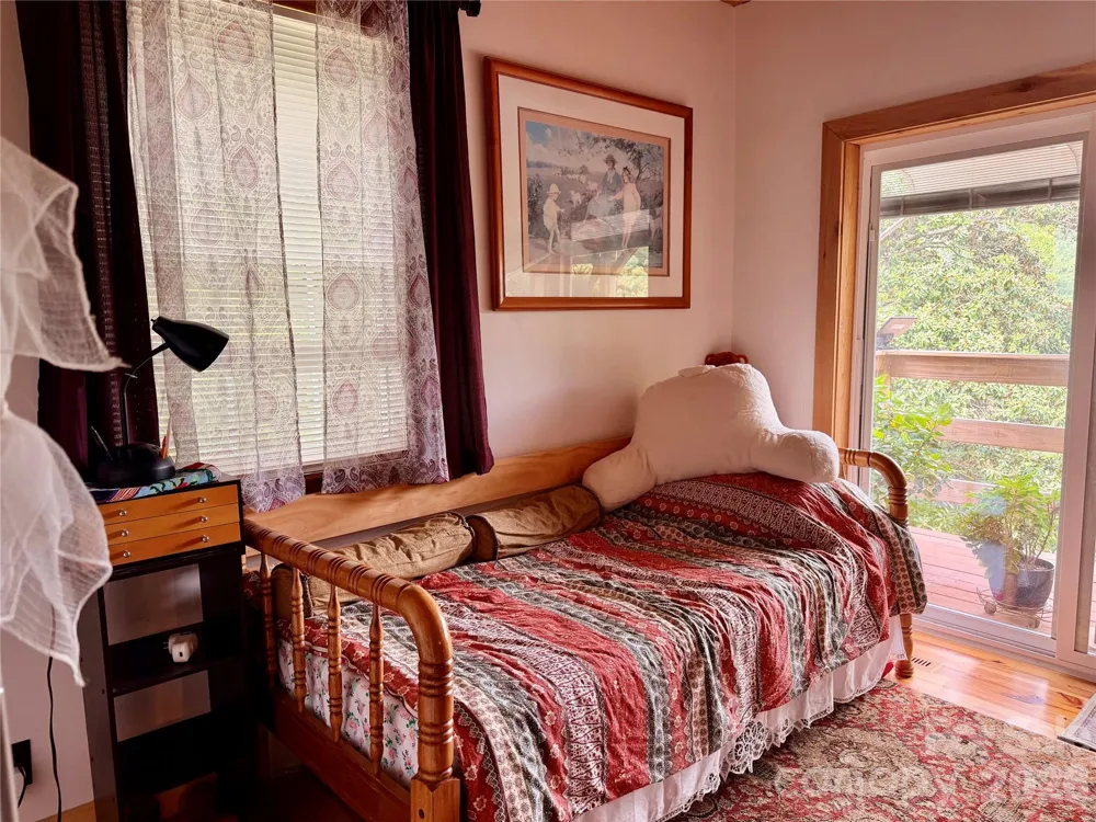 4991 Albert Williams Road W Connelly Springs, NC 28612