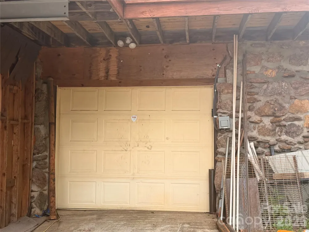 4991 Albert Williams Road W Connelly Springs, NC 28612