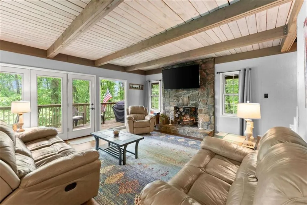 222 Matterhorn Drive Sautee Nacoochee, GA 30571