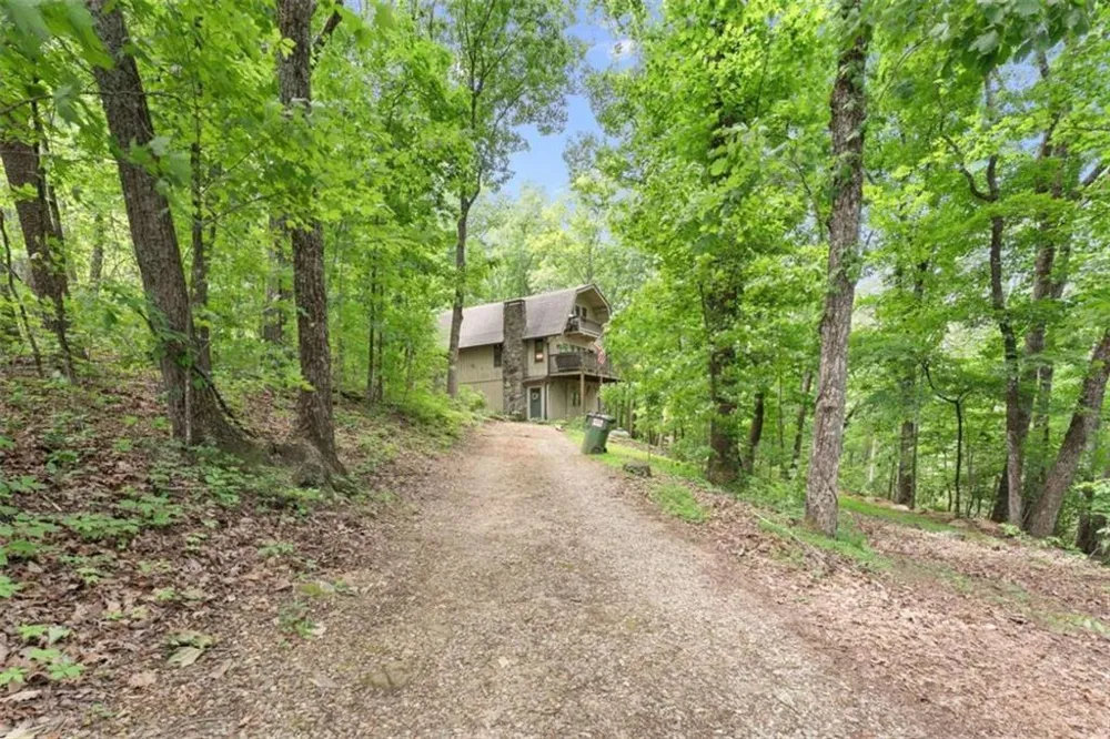 222 Matterhorn Drive Sautee Nacoochee, GA 30571