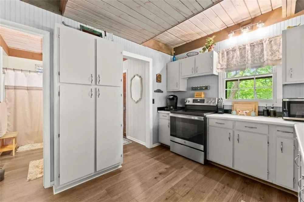 222 Matterhorn Drive Sautee Nacoochee, GA 30571