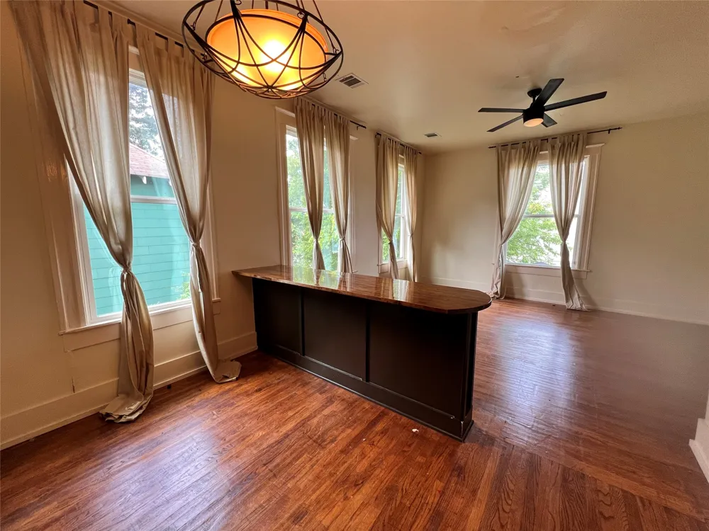 1753 Irving Place #1753.5 Shreveport, LA 71101