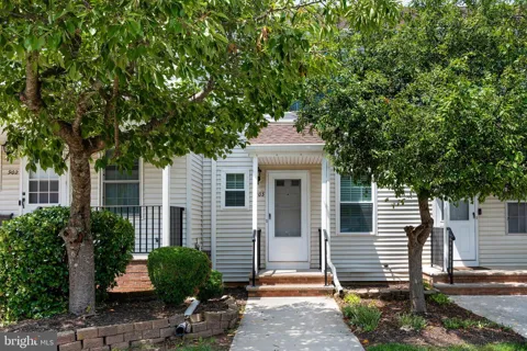 903 WETHERBURN COURT