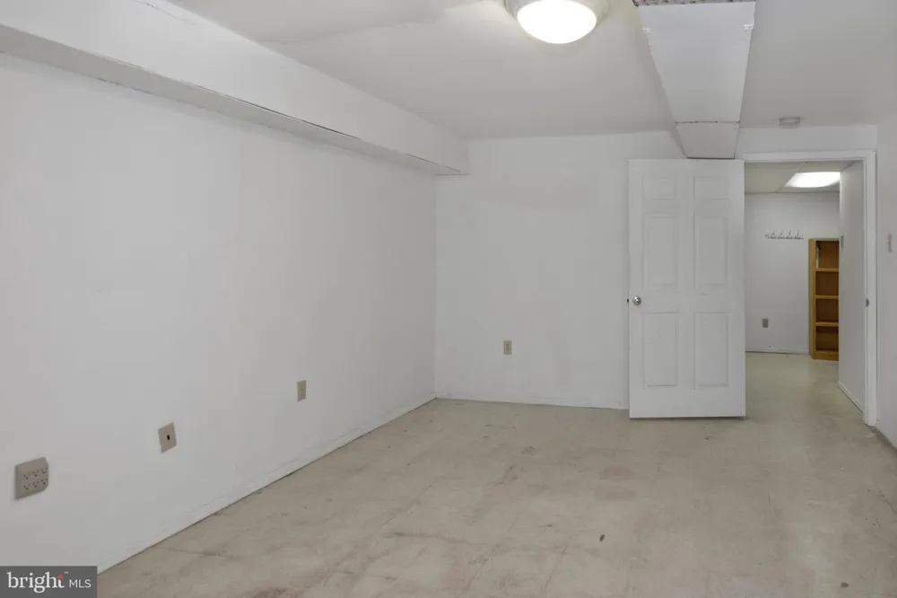 903 WETHERBURN COURT Flemington, NJ 08822