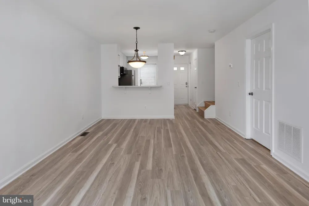 903 WETHERBURN COURT Flemington, NJ 08822