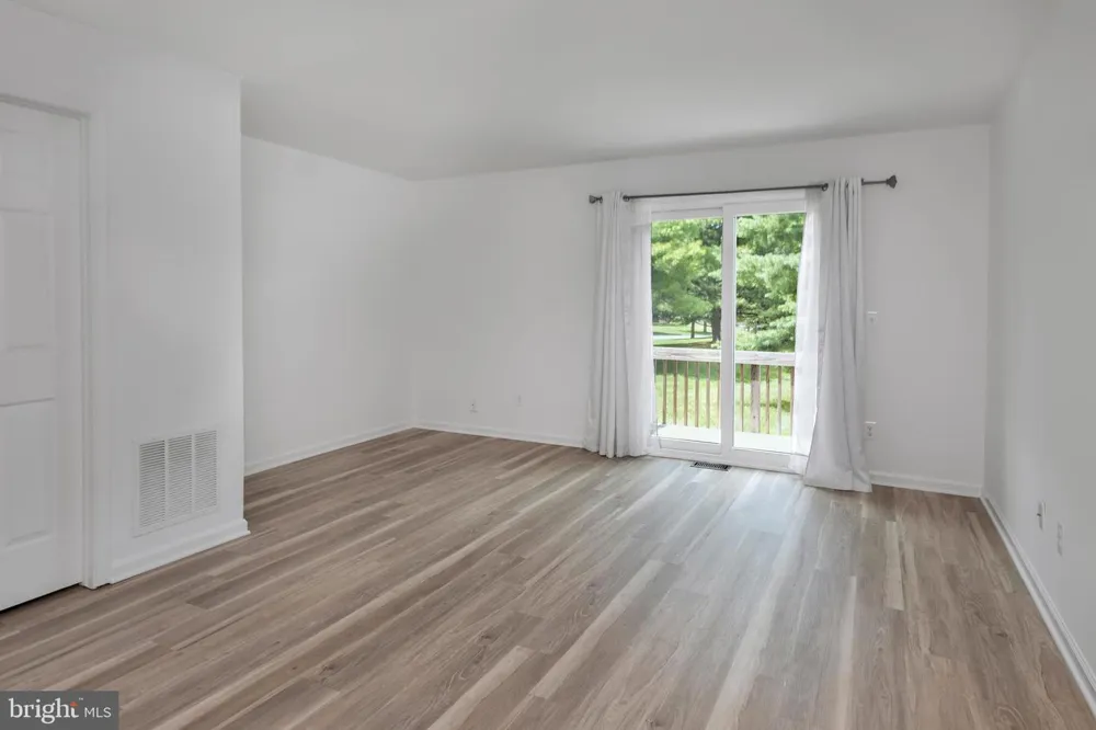 903 WETHERBURN COURT Flemington, NJ 08822