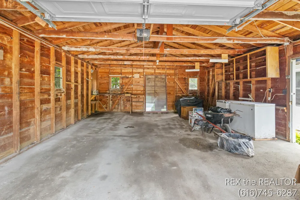 167 W Brooks Street Newaygo, MI 49337