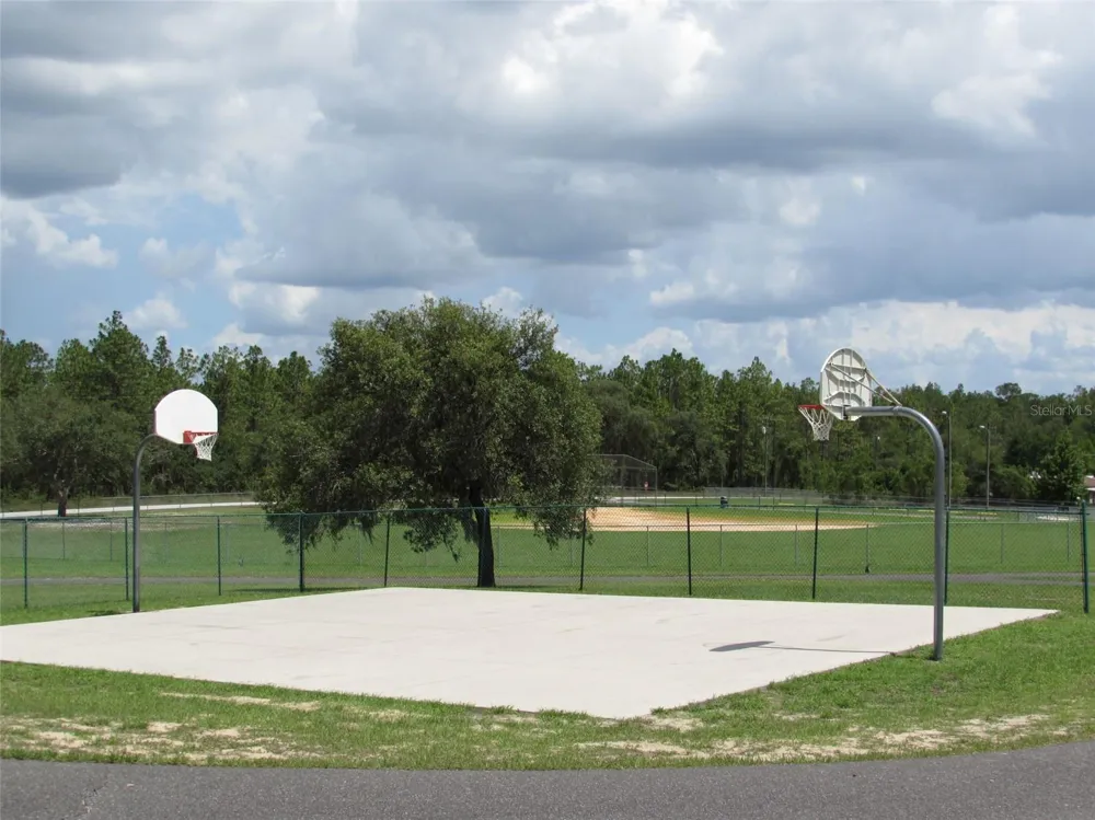 0 NW HIGHVIEW AVENUE Dunnellon, FL 34431
