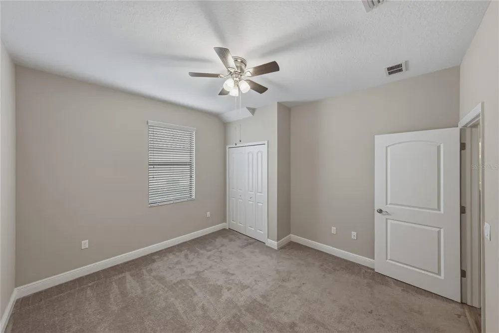 1894 VIA LAGO DRIVE Lakeland, FL 33810