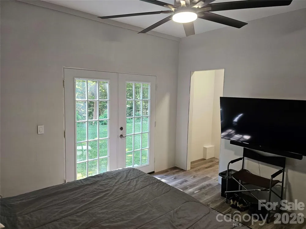 669 Old Lowgap Road Mount Airy, NC 27030