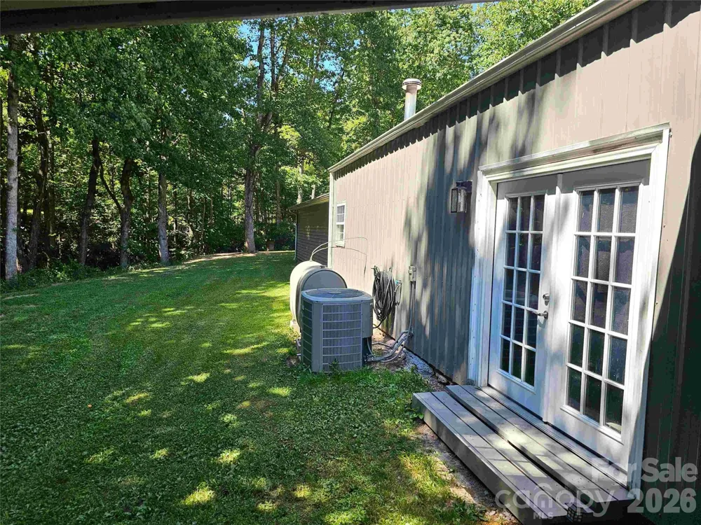669 Old Lowgap Road Mount Airy, NC 27030
