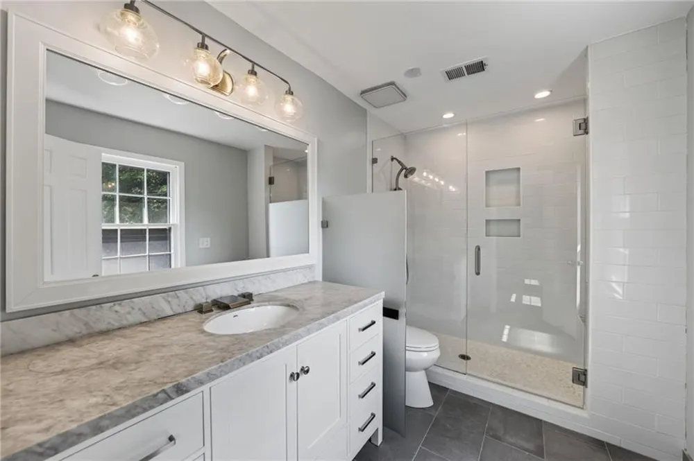 2920 Lavista Way Decatur, GA 30033