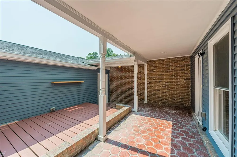 2920 Lavista Way Decatur, GA 30033