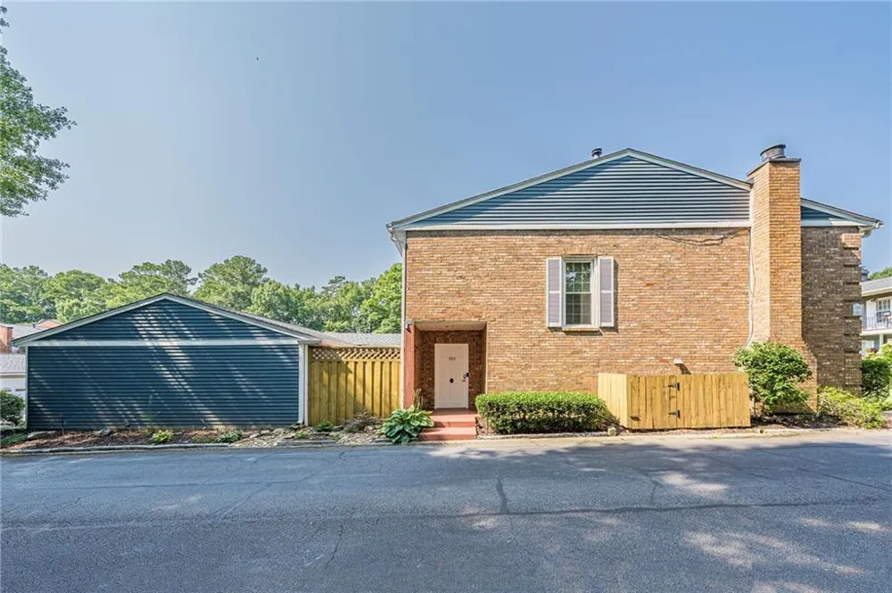 2920 Lavista Way Decatur, GA 30033