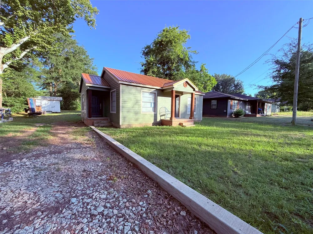 917 Sherrill Street Winnsboro, TX 75494
