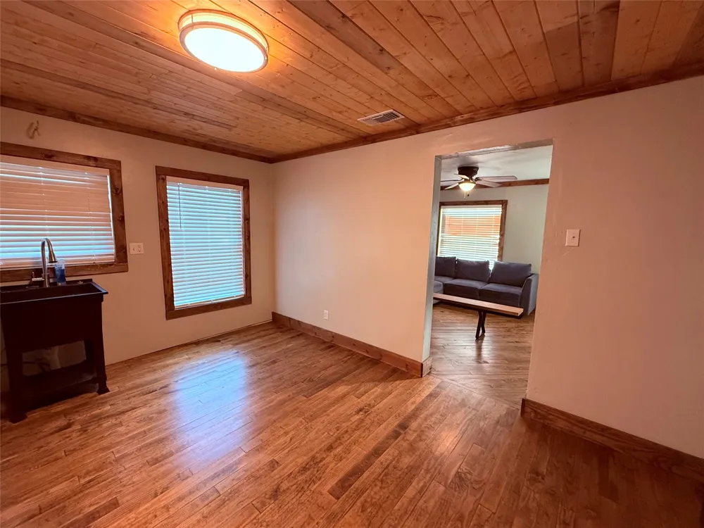 917 Sherrill Street Winnsboro, TX 75494