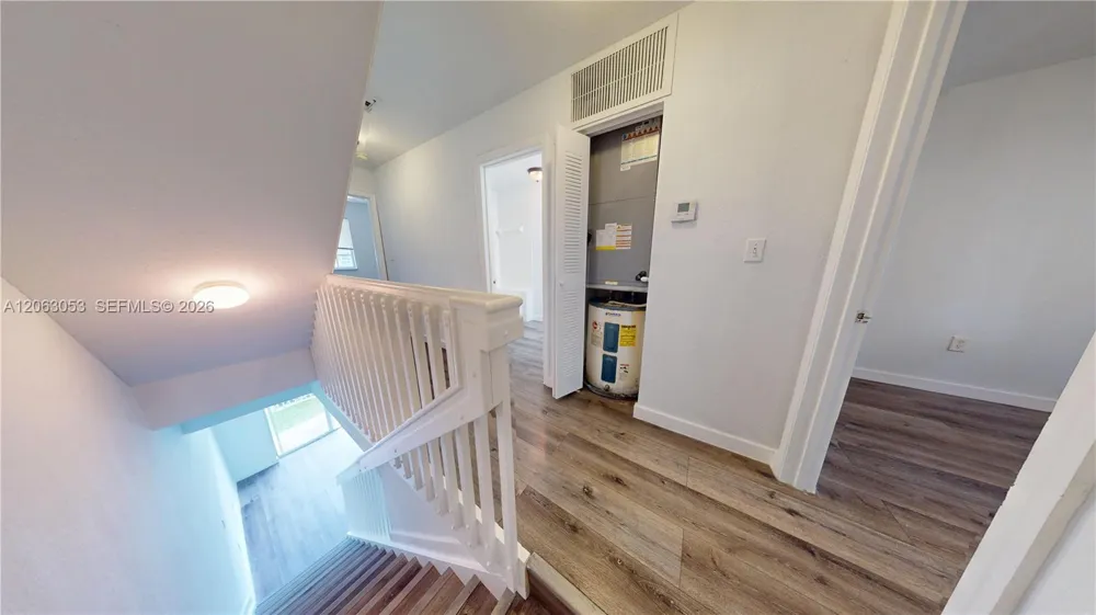 2084 NE 167th St #2-102 North Miami Beach, FL 33162