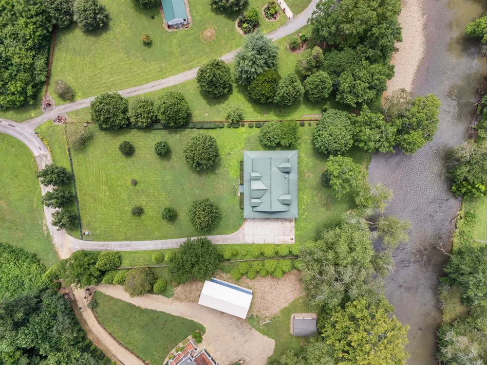 237 Laurel Creek Lane Hayesville, NC 28904