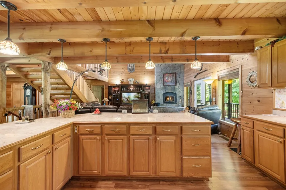 237 Laurel Creek Lane Hayesville, NC 28904