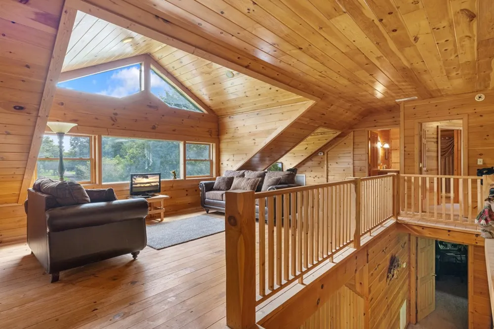237 Laurel Creek Lane Hayesville, NC 28904