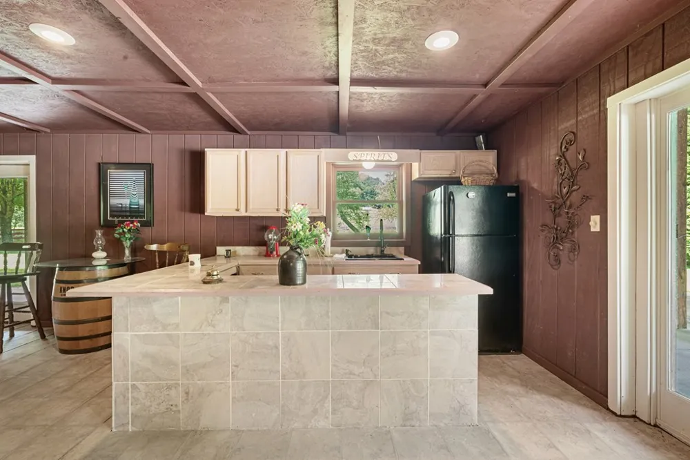 237 Laurel Creek Lane Hayesville, NC 28904