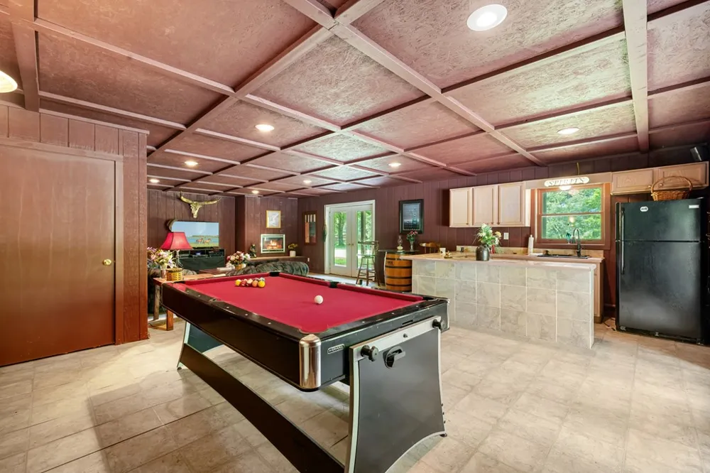 237 Laurel Creek Lane Hayesville, NC 28904